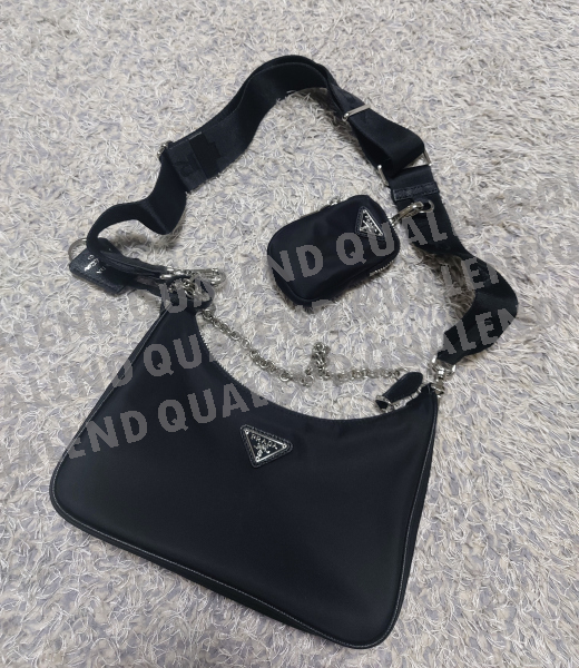 90cc7f2bd1f22954c46cc327d3450a62_1650986616_3617.jpg?v=1