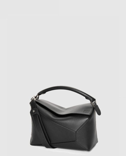 [LOEWE-로에베]퍼즐백 카프스킨 미듐