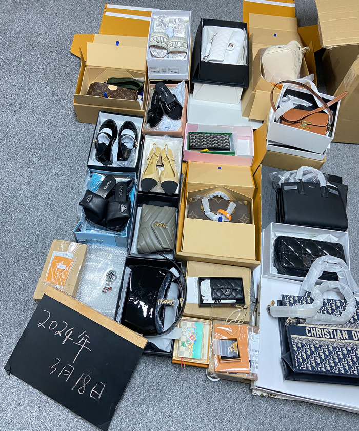 레플리카|이미테이션 11-210