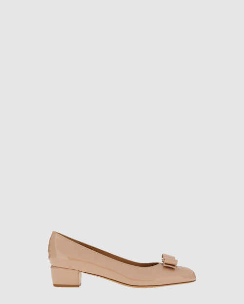 [FERRAGAMO-페레가모]바라 펌프스 01B221