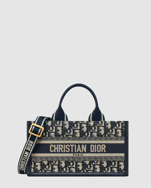 [DIOR-디올]이스트 웨스트 스트랩백 M1326
