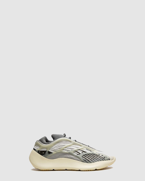[YEEZY-이지부스트]700 V3 페이드 솔트 ID1674