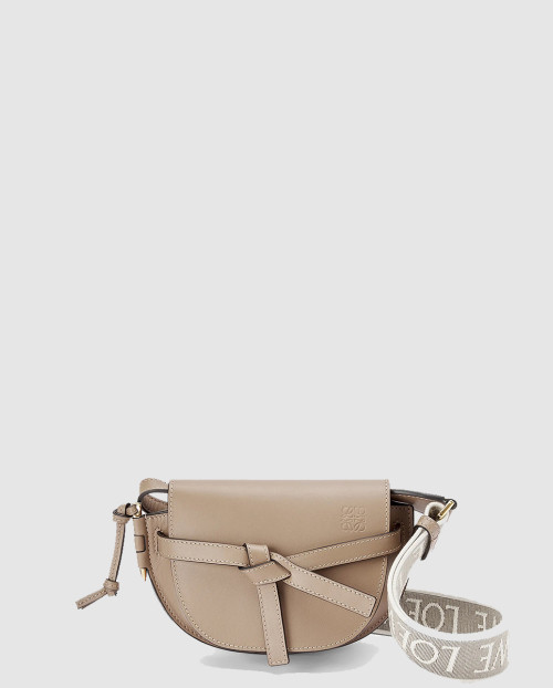 [LOEWE-로에베]미니 소프트 소가죽 자카르 클러치