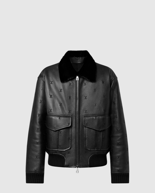 [LOUIS VUITTON-루이비통]레더 에비에이터 밍크 칼라 1AFIPC