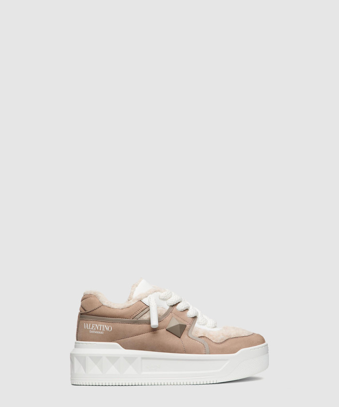 레플리카|이미테이션 valentino-발렌티노원-스터드-스니커즈