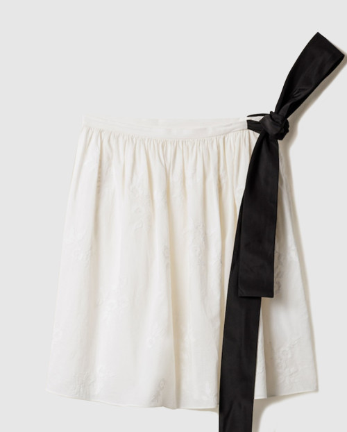 [MIUMIU-미우미우]자수 장식 바티스트 스커트 MG2473