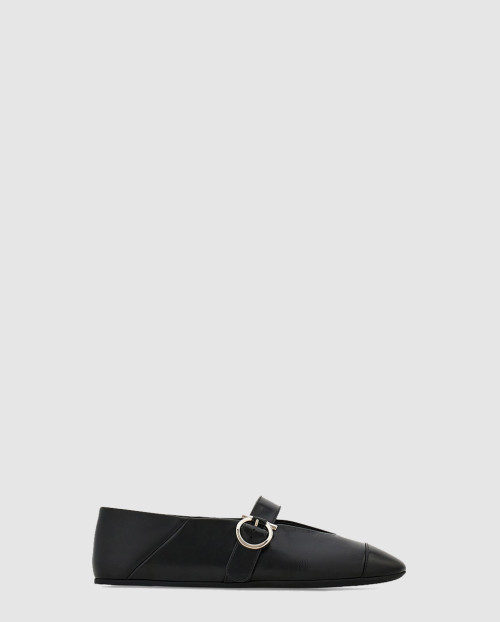 [FERRAGAMO-페레가모]간치니 발레 플랫 01J947